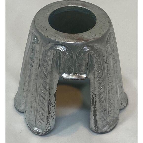 4 Vintage Cast Iron FISH DOLPHIN MOTIF Fence Post Tops - Picture 10 of 16